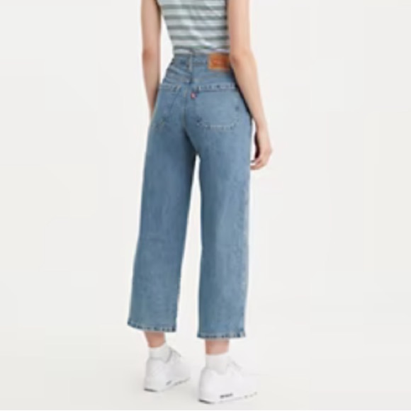 LEVI'S Mile High Cropped Wide Leg Stoned Out Jeans - Picture 3 of 10